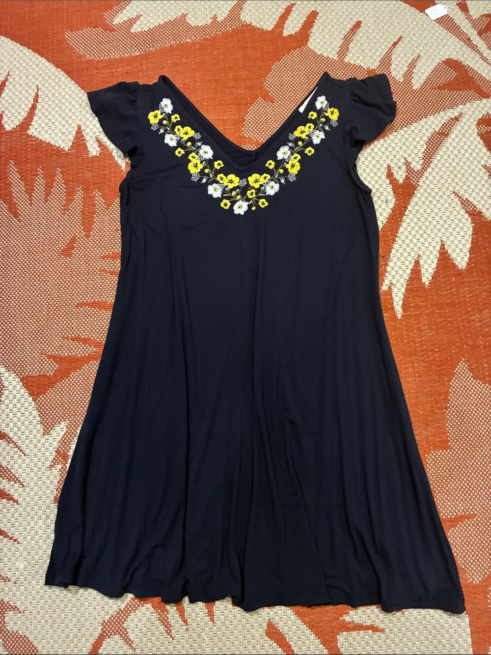 LOFT V-Neck with Yellow and White Floral Embroidery